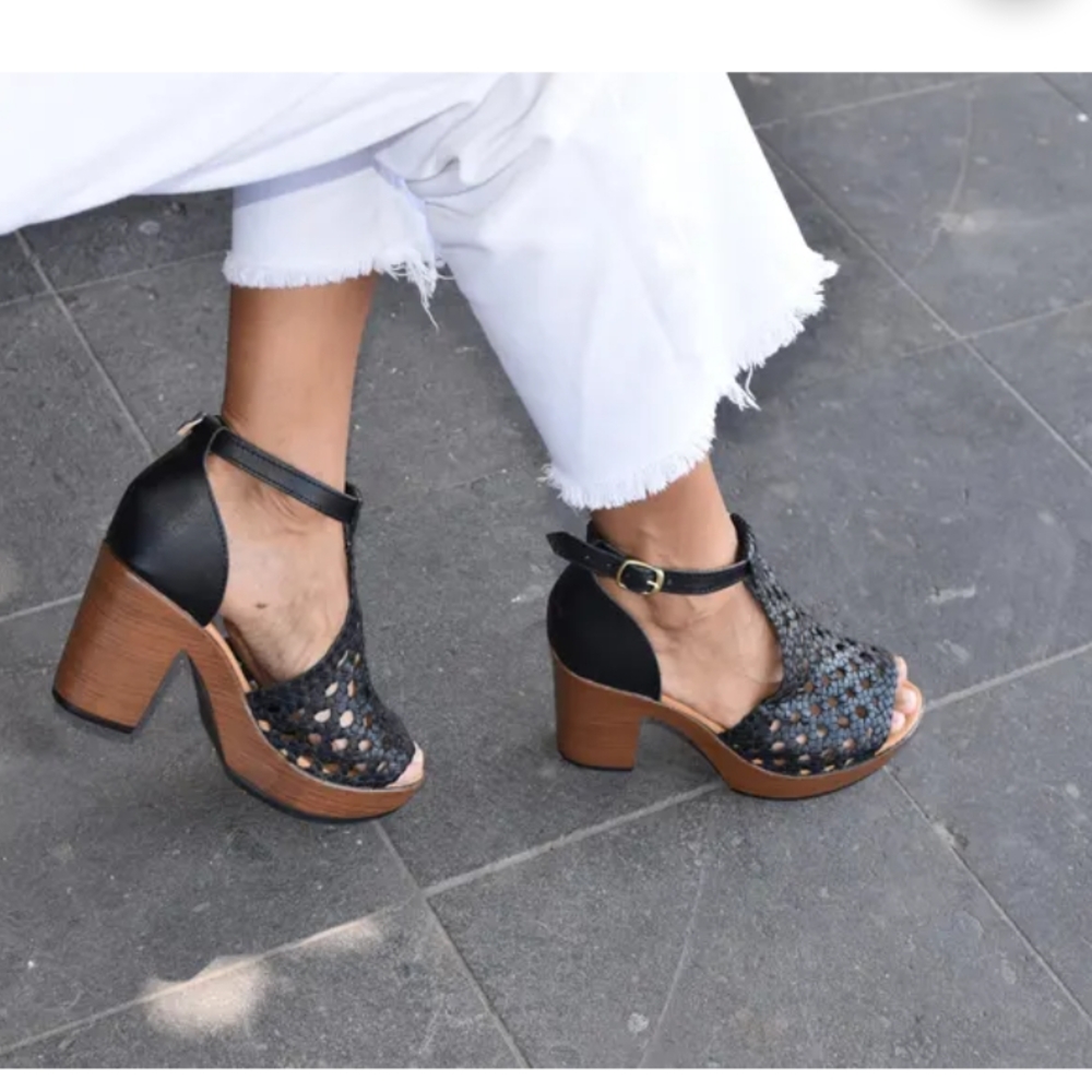 Stylish Black and Brown Women's Heels